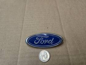 E01-ka3151710 Ford Oem Blue And Chrome 3.5 Inch Oval Emblem Badge Logo Nameplate Name
