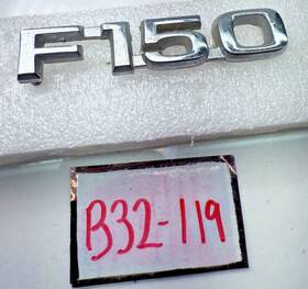E0tb-16b114-b Ford Oem 1980 - 1986 F150 Front Fender Emblem B32-119