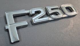 E2tb-16b115 Ford E2tb16b115 1980-86 F250 Front Chrome Fender Emblem Oe
