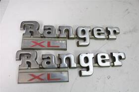 E77b-16b114 Ford 1983-1988 Ranger Xl Fender Emblem Ft83 Ft84 Ft85 Ft86 Ft87 Ft88 Oem Name Plate