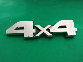 E7tb-16702-cb Ford 1987-1991 F-series 4x4 Front Valance Panel Emblem Logo Oem