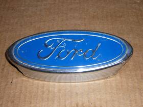 E8ht-16637-aa Ford 1988 Aeromax L9000 Truck Grille Metal Emblem Oem
