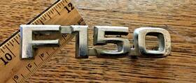Eotb-16b114-bb Ford 1980s F-150 Emblem Badge Logo Oem Fomoco