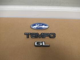 Es3b-5442550-ca Ford 88 89 90 91 92 93 94 Tempo Gl Silver Emblem Plaque Set 3