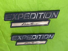 F75b-16703-aa Ford Expedition Eddie Bauer F75b16702aa 97-99 F75b-16702-aa Emblem Oem Pair