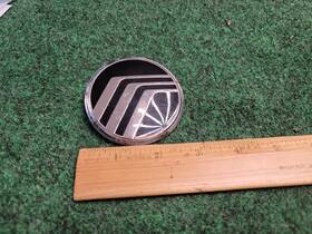 F2my-54517a20-a Ford Oem Side Roof Pillar Sail Emblem 92-96 Grand Marquis 1m7
