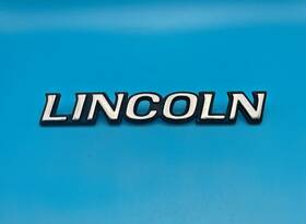 F50b-5442550-ab Ford 1996 1997 Lincoln Continental Rear Trunk Lid Emblem Badge Vintage Oem 5442550ab