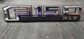 Fl3416b114 Ford 2015-19 F-150 Xlt Right /pass Side Fender Chrome Emblem Used Oem