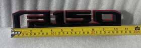 Fl34-16b115-a Ford Fl3416b115a 2015-2017 F150 Xlt Emblem Red Background Oem