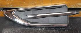 Cj54-16c217-bd Ford Gj54-16c217-bd 2013-2019 Escape Left Fender Trim Emblem Molding Chrome Oem