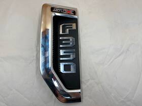 Hc3b-45000a73a Ford 17-22 F-350 F350 Left Lh Side Fender Molding Emblem Logo Cover Panel Oem