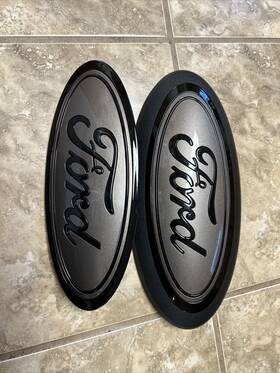 Jl3z8213a Ford 2021-22 F150 Custom Emblems Stone Gray Metallic And Gloss Black No Front Cam