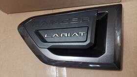 Kb3z-16720-eb Ford 2019-23 Ranger Lariat Lh Driver Side Fender Vent Badge Emblem