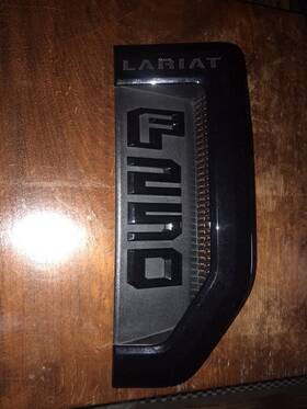 Kc3z-16720-aa Ford F-250 2019-2022 Fender Nameplate Insert Black Emblem Right/rh Oem