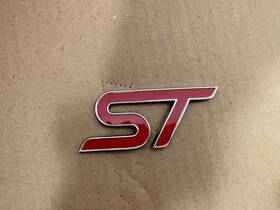 Lb5b16702-ga Ford Oem 2020 Explorer Police Version St Red Chrome Emblem