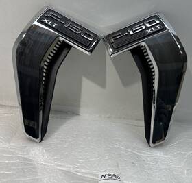 M34-15b115-ac Ford M34-15b114-ac/m34-15b115-ac 2021 - 2025 F-150 Xlt Oem Fender Vent Badge Left Driver/right Passenger