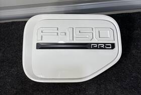 Nl34-16f198-aaw Ford 2021 2022 2023 2024 F-150 Lightning Rh Fender Emblem Pro Trim