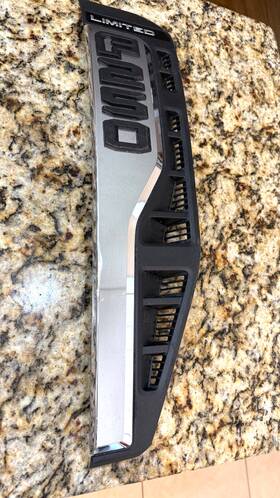 Pc3b-p000a72-aggsmas Ford Pc3b-p000a72-agfsmas 2023 2024 2025 F250 Limited Right Rh Fender Vent Oem