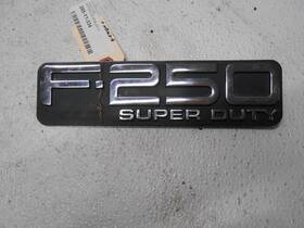 Smitley-265-11-334 Ford 1999 F250 Super Duty Exterior Emblem F81b-16b114