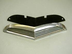 T16607 Ford 1955-57 Thunderbird Hood Scoop Ornament And Block Plate Oem
