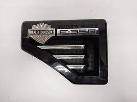 199.fd8n10 Ford Truck 08-10 F350 Super Duty Left / Driver Front Fender Emblem Harley Davidson 1862303