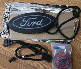 Vml3z-8a224-j Ford Oem New Genuine F-150 2023-2025 Front Light Up Oval Led