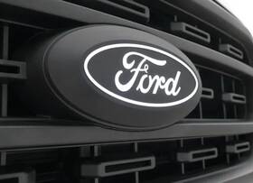 Vml3z8a224a Ford F-150 2021-2023 Lighted Oval Front Halogen Led F/ Vehicles Without Camera