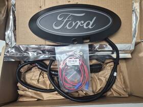 Vml3z8a224d Ford Front Led Oval Emblem Logo Badge
