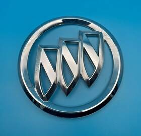 10336693 General Motors 2006-2011 Buick Lucerne Rear Trunk Emblem Boot Lid Gm Oem Chrome Lacros