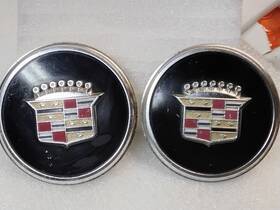 1610135 General Motors 1977 78 Cadillac Deville Fleetwood Wheel Center Cap Oem