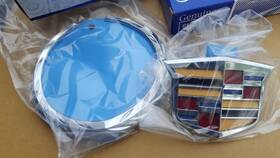 20971940 General Motors 22782410/20971940 Cadillac Srx/xts/cts Radiator Grille Chrome Emblem Set New Oem