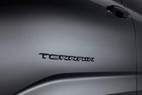 26618384 General Motors 2025 Gmc Terrain Elevation Emblem Black Gm Oem New