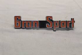4545589 General Motors Original Used Trunk Emblem For 1965 Buick Gran Sport