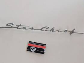 523642 General Motors 1957 Pontiac Star Chief Fender Chrome Script