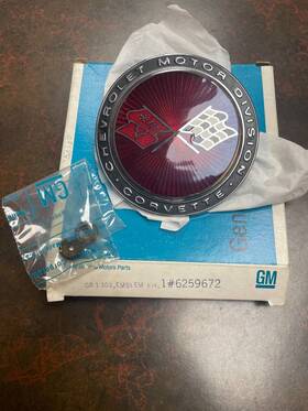 6259672 General Motors Nos Gm Corvette -crossed Flags Emblem Chevy