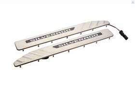 84359682 General Motors 2019-2024 Chevy Silverado Illuminated Front Door Sill Plates With Script