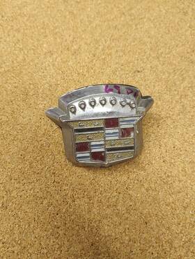 9833483 General Motors 1971 - 1976 Cadillac Deville Trunk Lock Cover