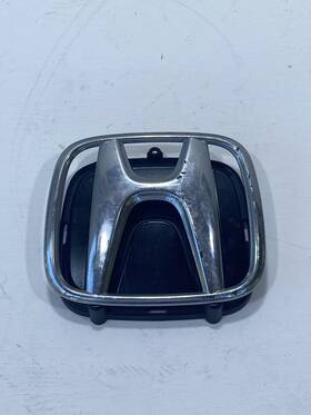 75723-tk8-a11 Genuine Honda 75723tk8a11 Oem 2014-2017 Odyssey Grille Emblem Bracket