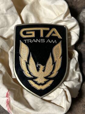 10052384 Gm Nos Oem 1987 1988 1989 1990 Pontiac Trans Am Front Gta Emblem