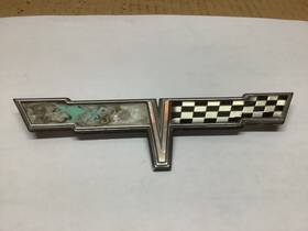 14016099 Gm Original 1980 Chevy Corvette Gas Door Emblem Part# Oem Used B