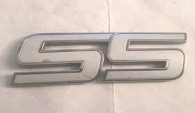 15223262 Gm 06-07 Malibu Ss Fender Grill Emblem Passenger Rh Or Lh Driver Side #1