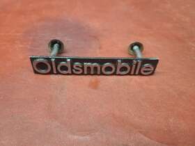 22524390 Gm 1985 Oldsmobile Delta 88 Front Grille Emblem