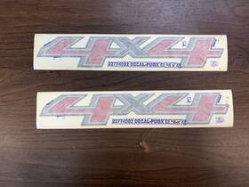 22774902 Gm 2274902 2 Nos 2014-20 Chevy Silverado Colorado 4x4 Bed Decals Emblems Rare