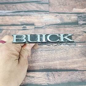 25516670 Gm Buick Front Grille Emblem Nameplate Lesabre Century Skylark Wagon Oe