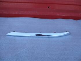 39143537 Gm 2021-2023 Buick Envision Front Grille Left Chrome Molding Oem