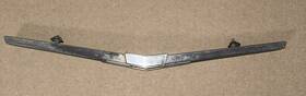 3929805 Gm Used Oem Chevrolet Bel-air/biscayne 700 Chrome Hood Ornament 1968