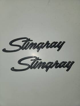 3956216 Gm #3956216 1969-1973 Corvette Side Fender Stingray Script Emblems Oem..used