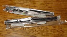 4495217 Gm 1965 Pontiac Grand Prix Pair Of Used Rear Quarter Panel Emblems