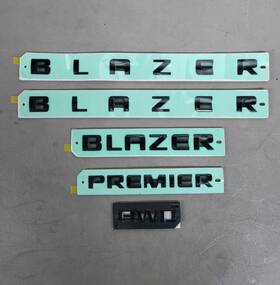 84188531 Gm New Oem 2019-2025 Chevrolet Blazer Black Emblem Package 5pcs
