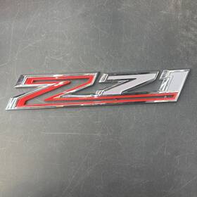 84358093 Gm Genuine Oem 2020-2025 Silverado 2500/3500 Rh Z-71 Fender Emblem